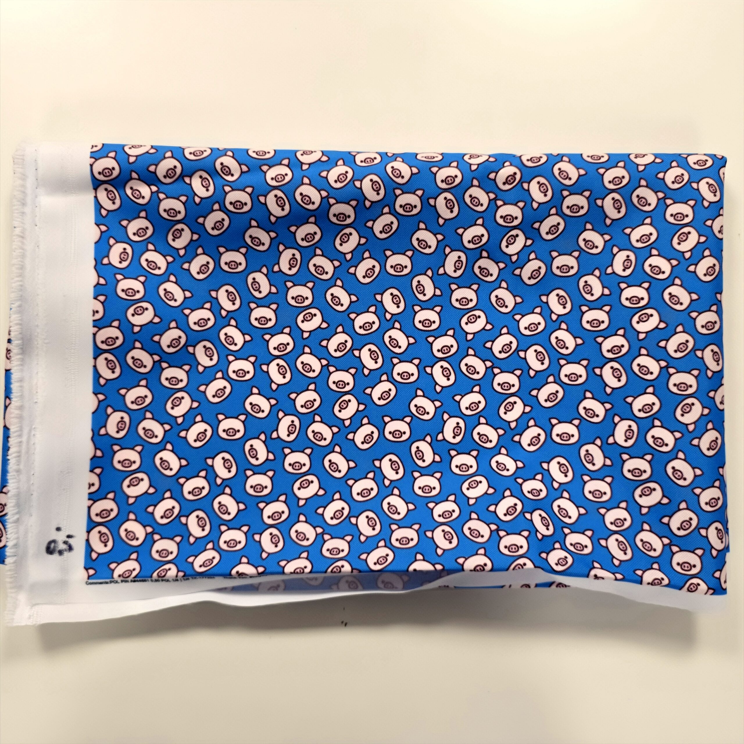 Tkanina wodoodporna świnki głowy 3 0,5mb 1gatunek